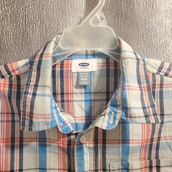 Four Shirt - Picture 3 of 16